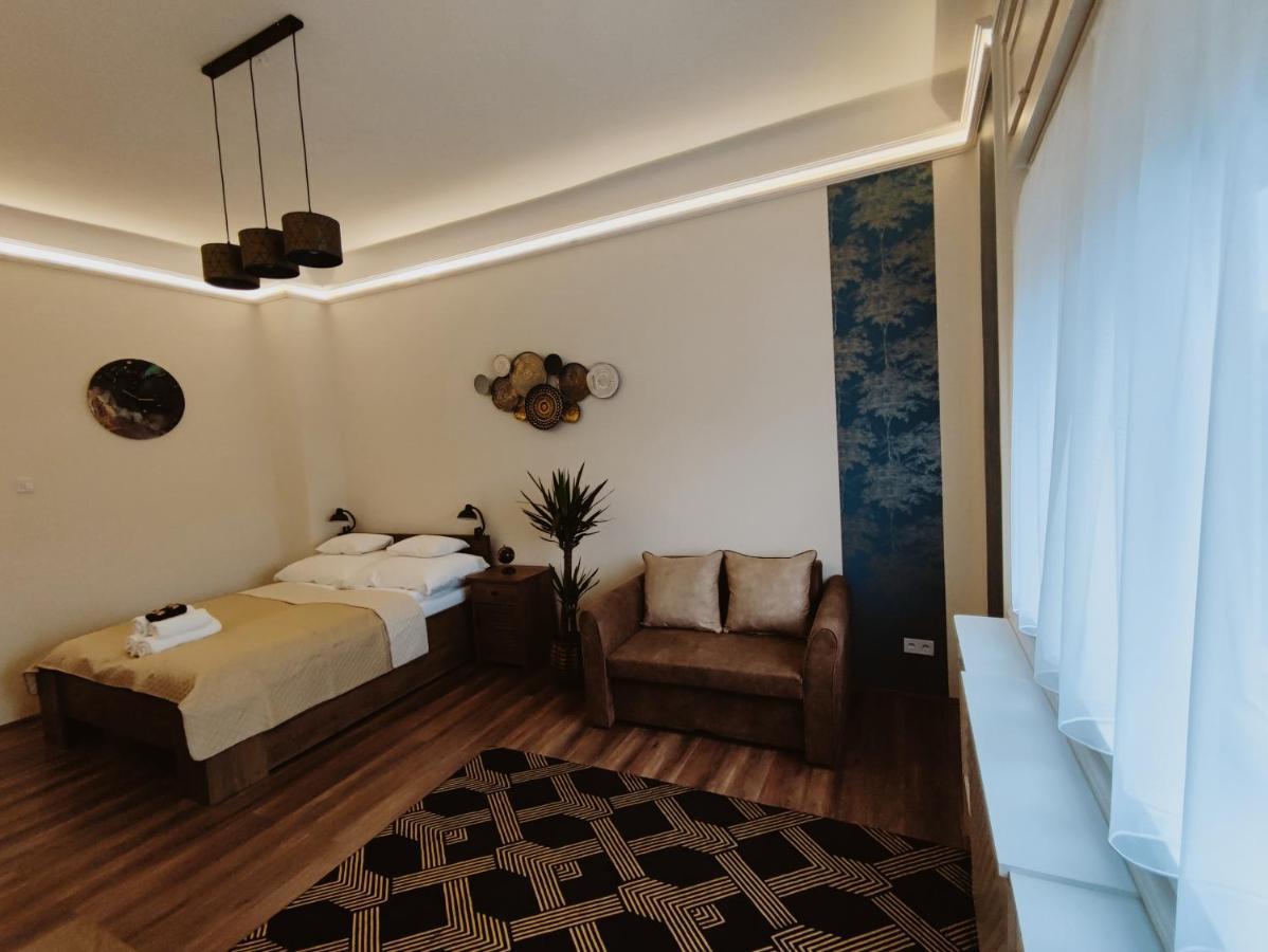 Central Palace Apartman Debrecín Exteriér fotografie