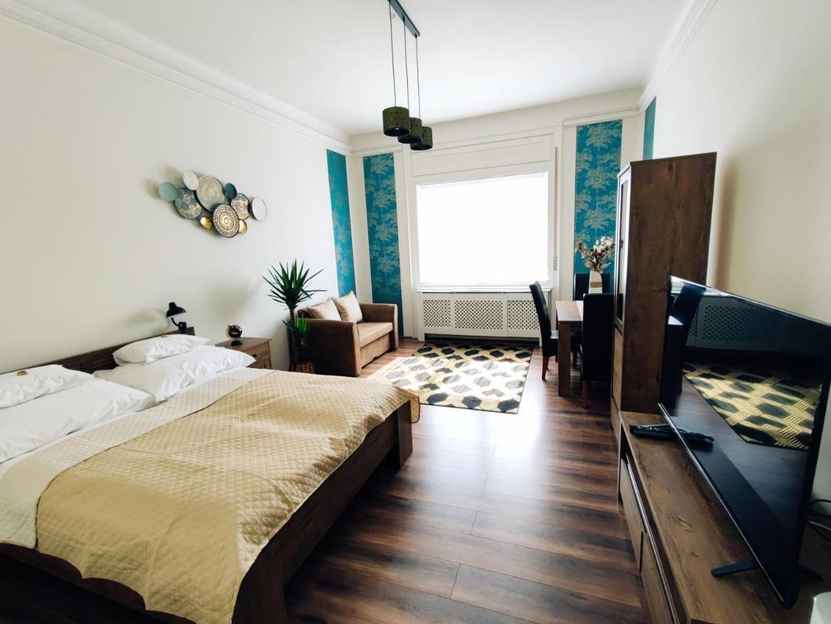 Central Palace Apartman Debrecín Exteriér fotografie