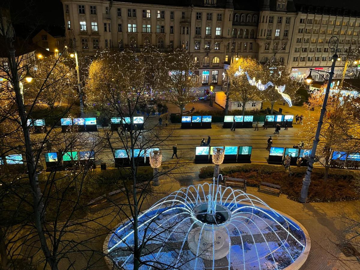 Central Palace Apartman Debrecín Exteriér fotografie
